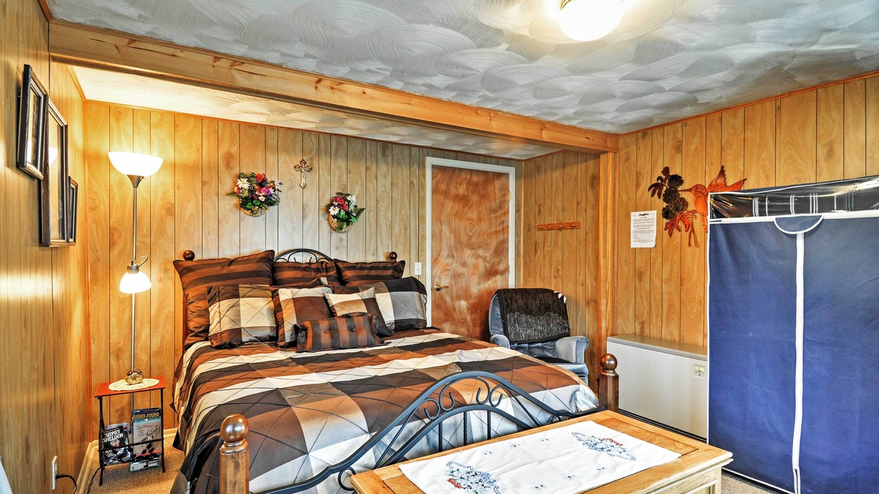 Photo of Bedroom in Ponderosa Pines
