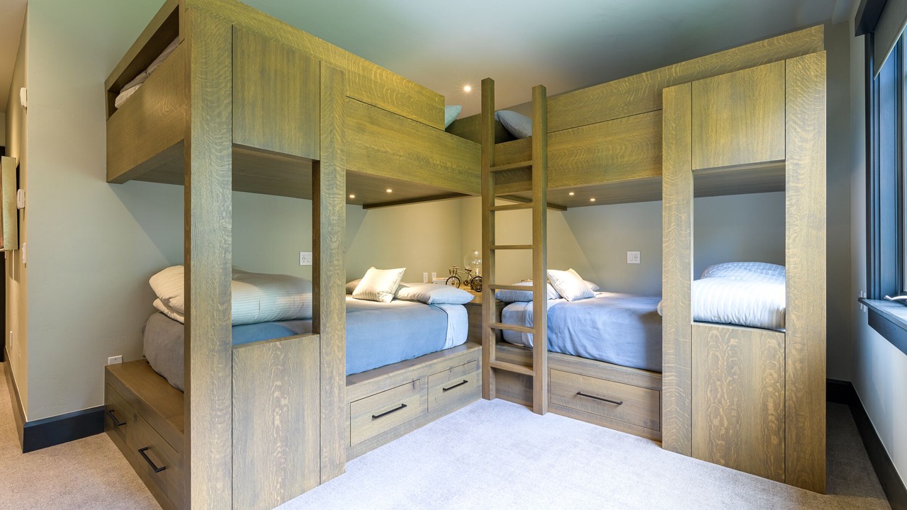 Photo of Bedroom in Avon