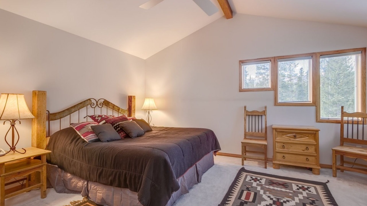 Photo of Bedroom in Breckenridge Heights