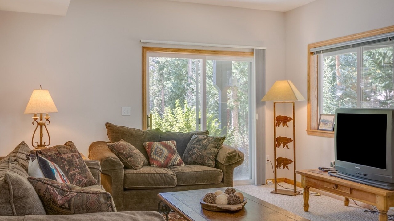 Photo of Bedroom in Breckenridge Heights
