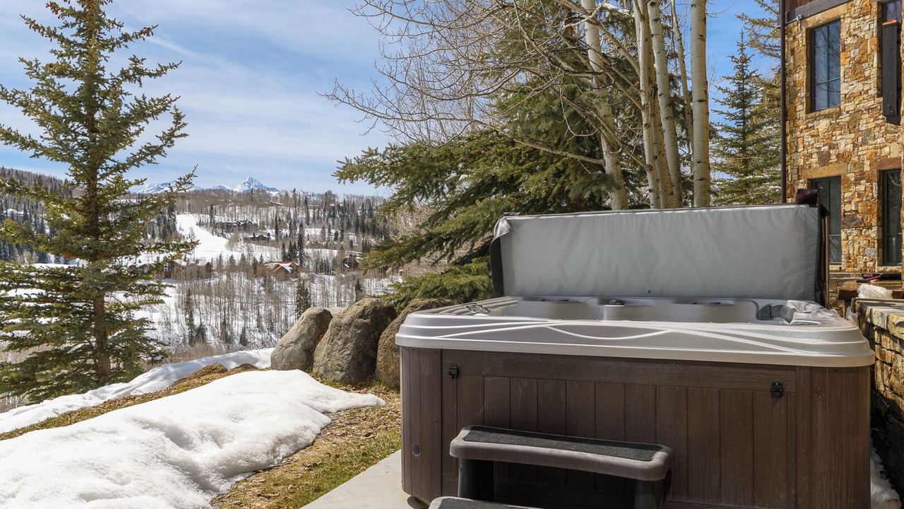 Photo of Outdoor in Mountain Village
