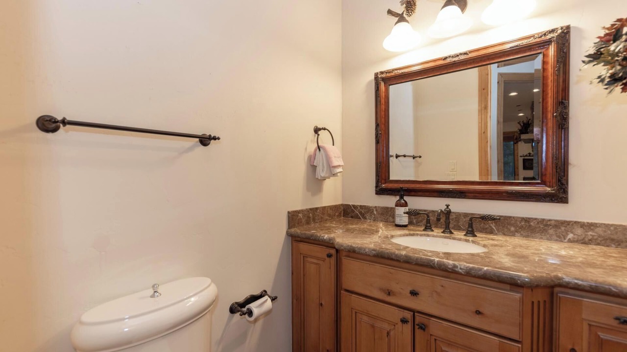 Photo of Bathroom in Warrior's Mark West