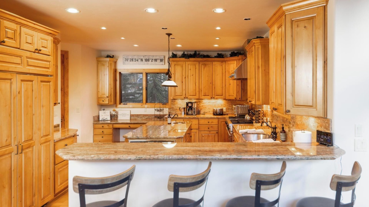 Photo of Kitchen in Warrior's Mark West