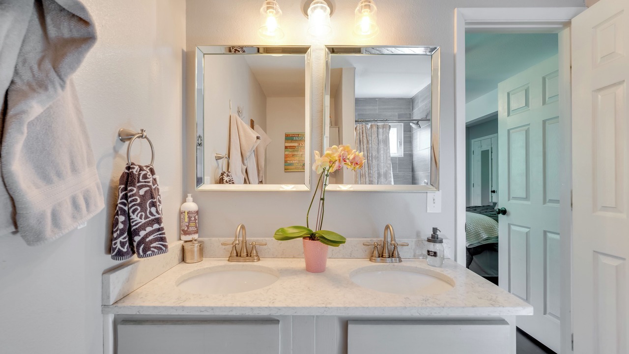Photo of Bathroom in Coal Creek