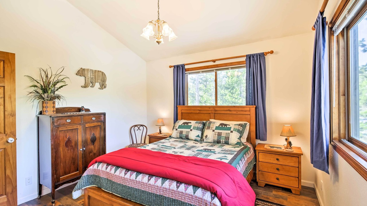 Photo of Bedroom in Grand Lake