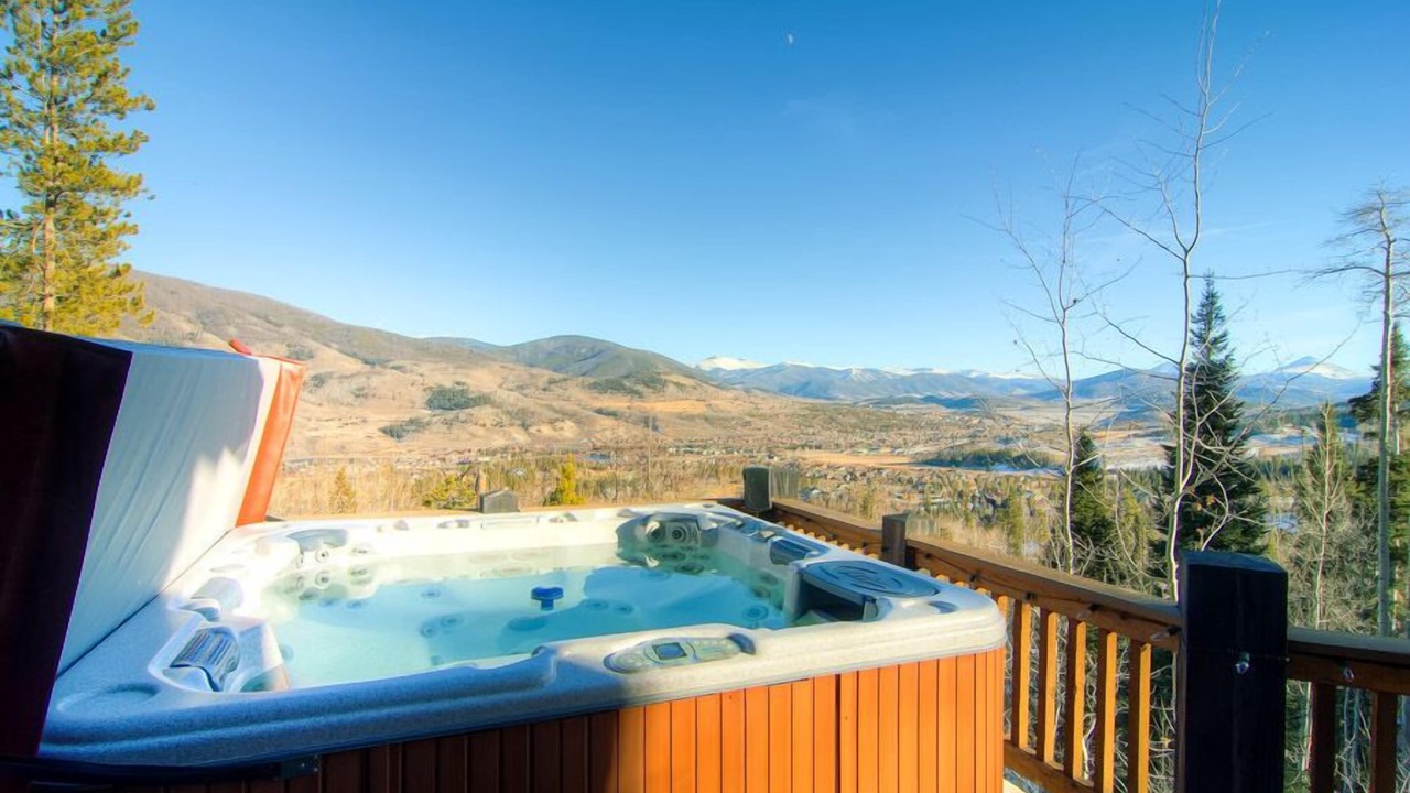 Photo of Outdoor in Three Peaks