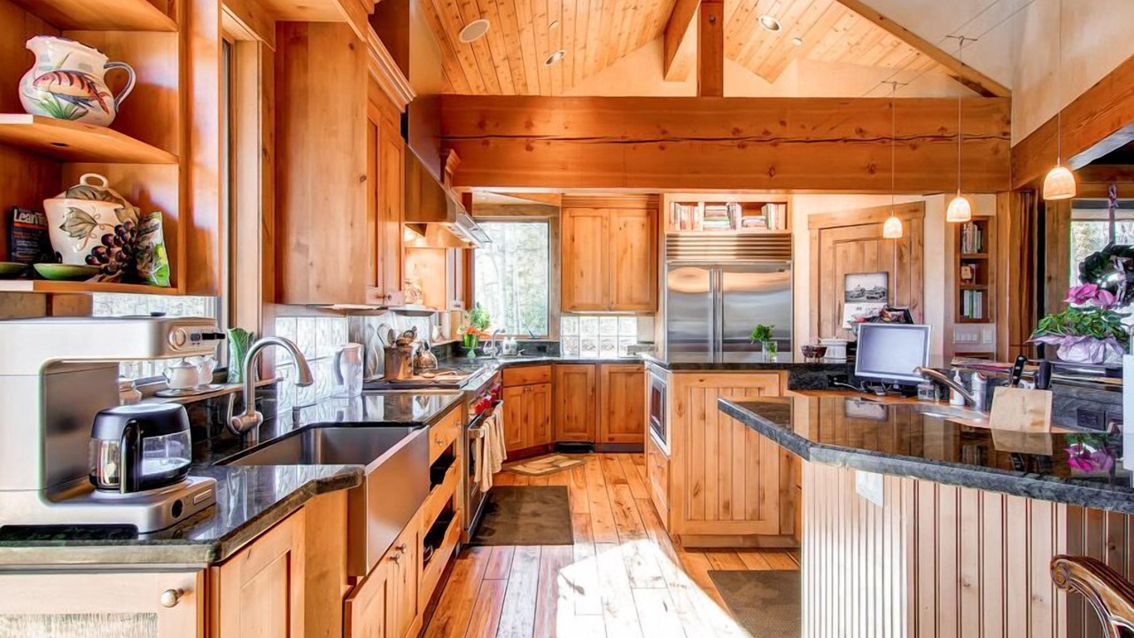 Photo of Kitchen in Three Peaks
