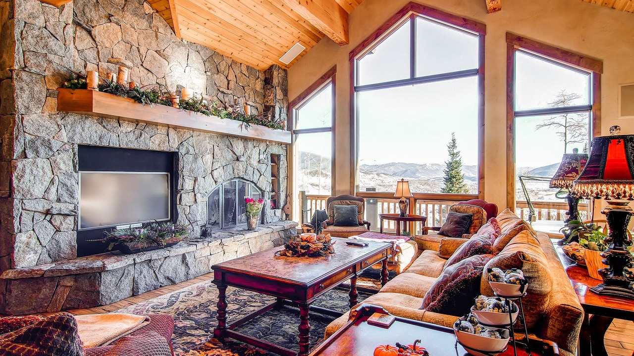 Photo of Livingroom in Three Peaks