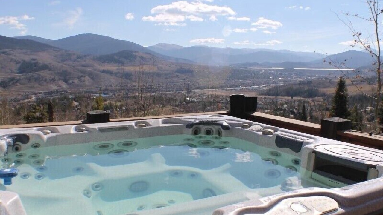 Photo of Outdoor in Three Peaks