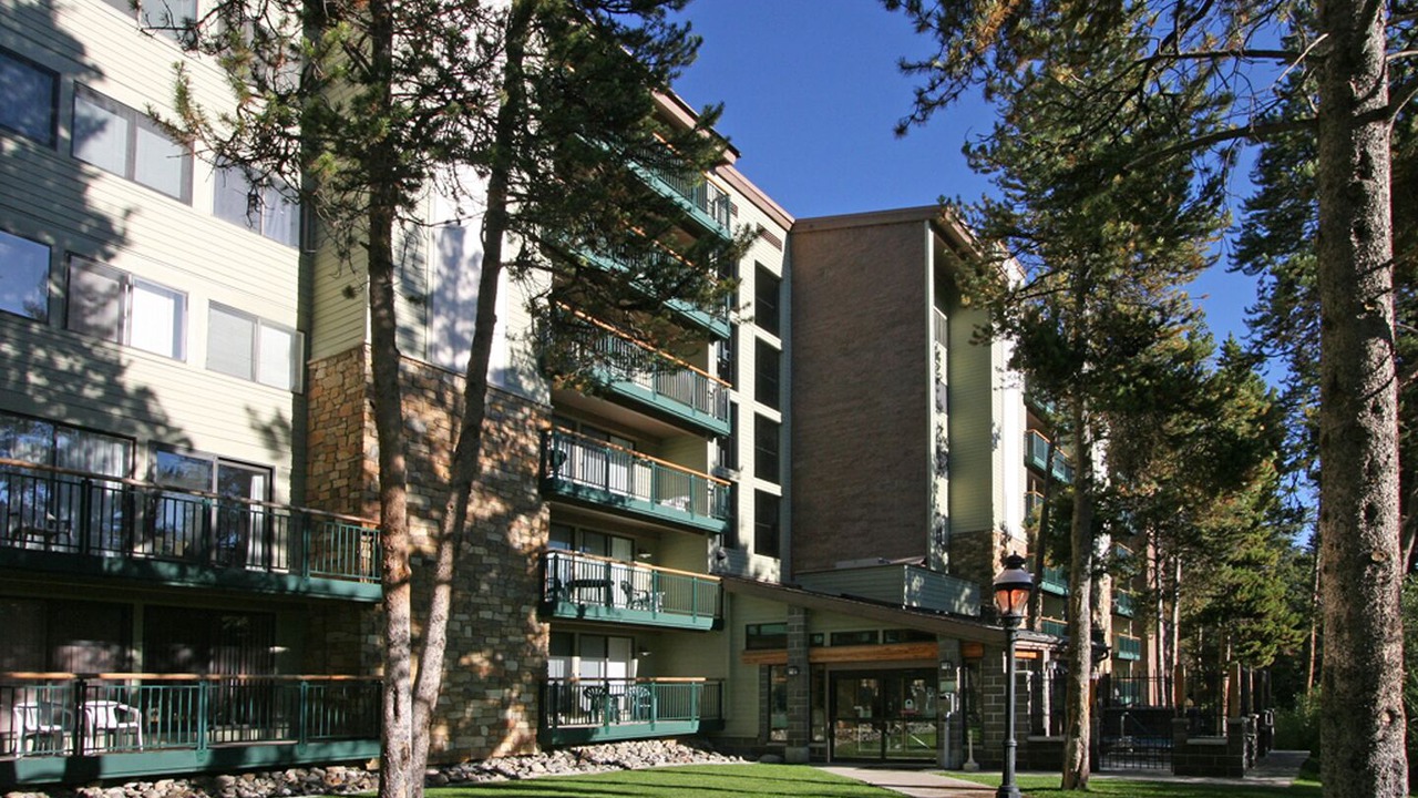 Photo of Outdoor in Peak 9