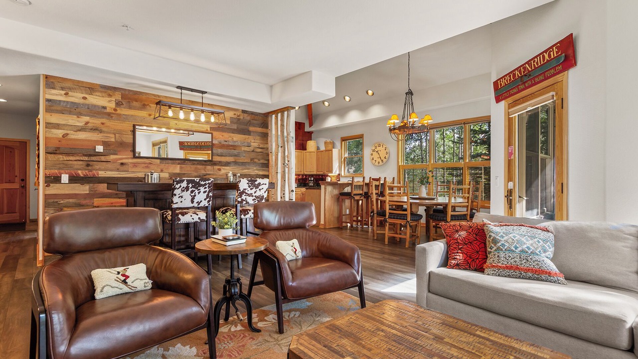 Photo of Livingroom in Warrior's Mark