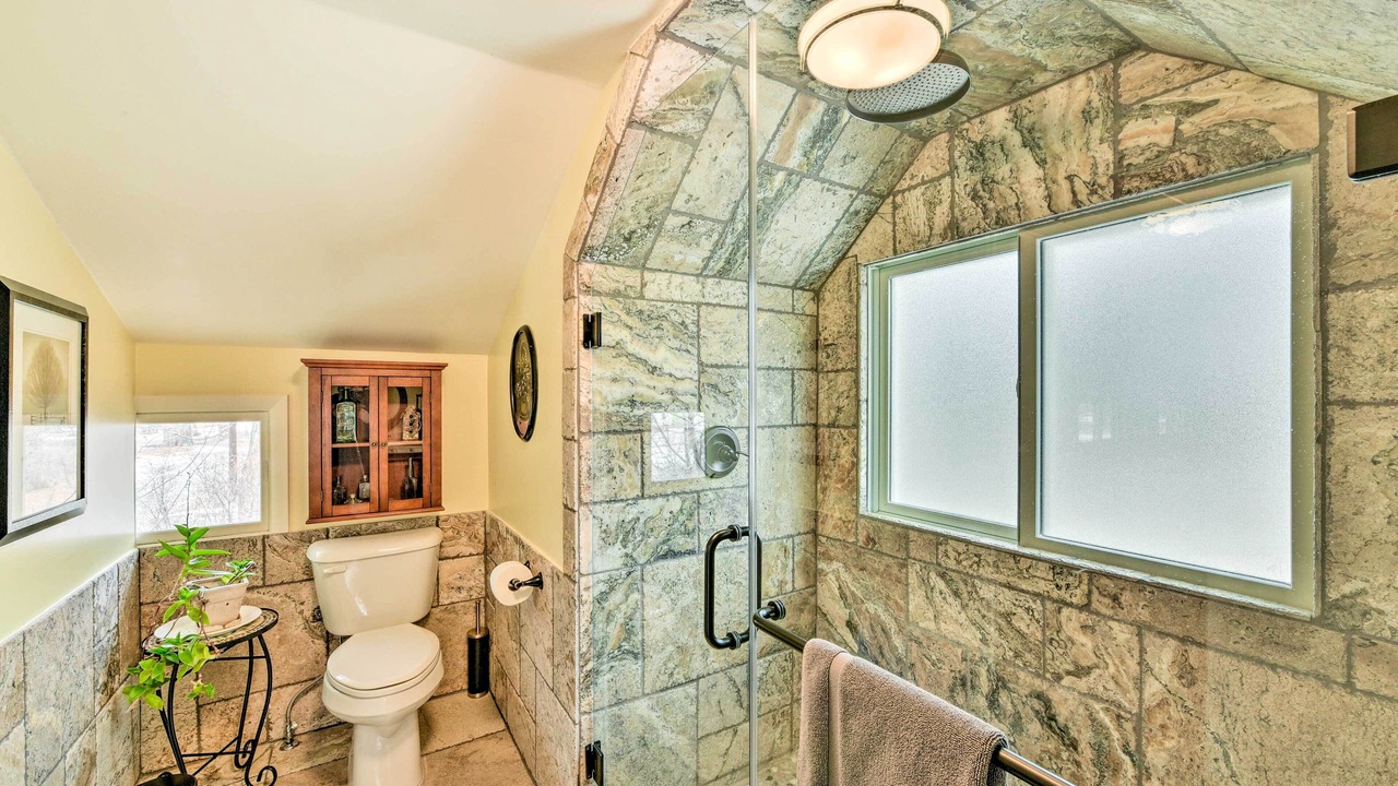 Photo of Bathroom in Buena Vista