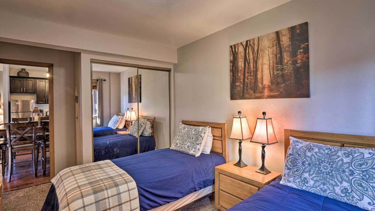 Photo of Bedroom in Four O'Clock