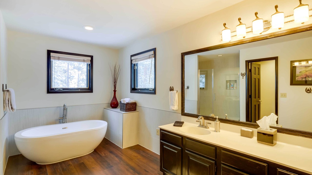 Photo of Bathroom in Christie Heights