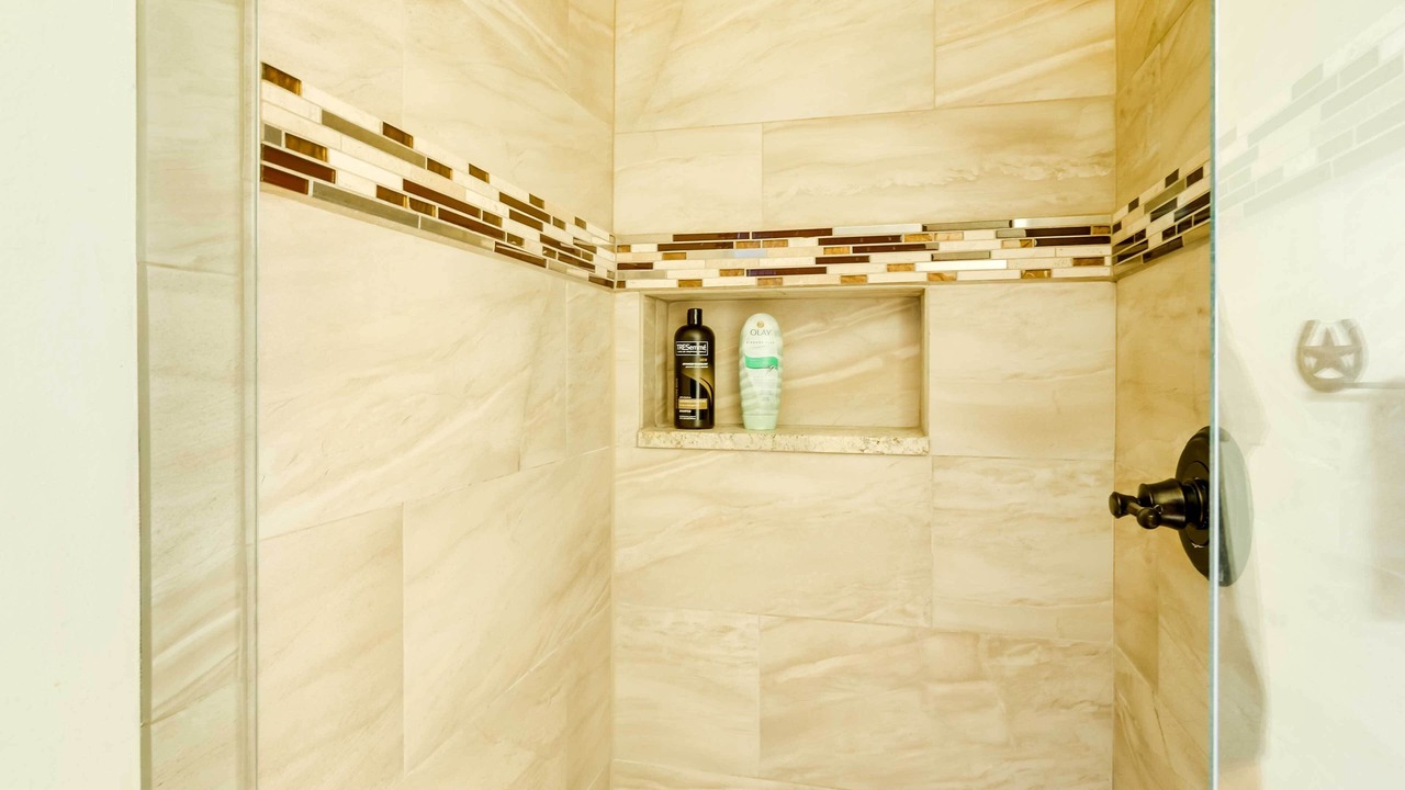 Photo of Bathroom in Christie Heights