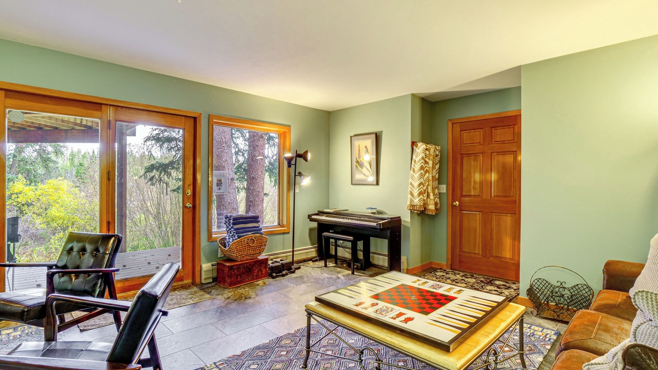 Photo of Livingroom in Warrior's Mark