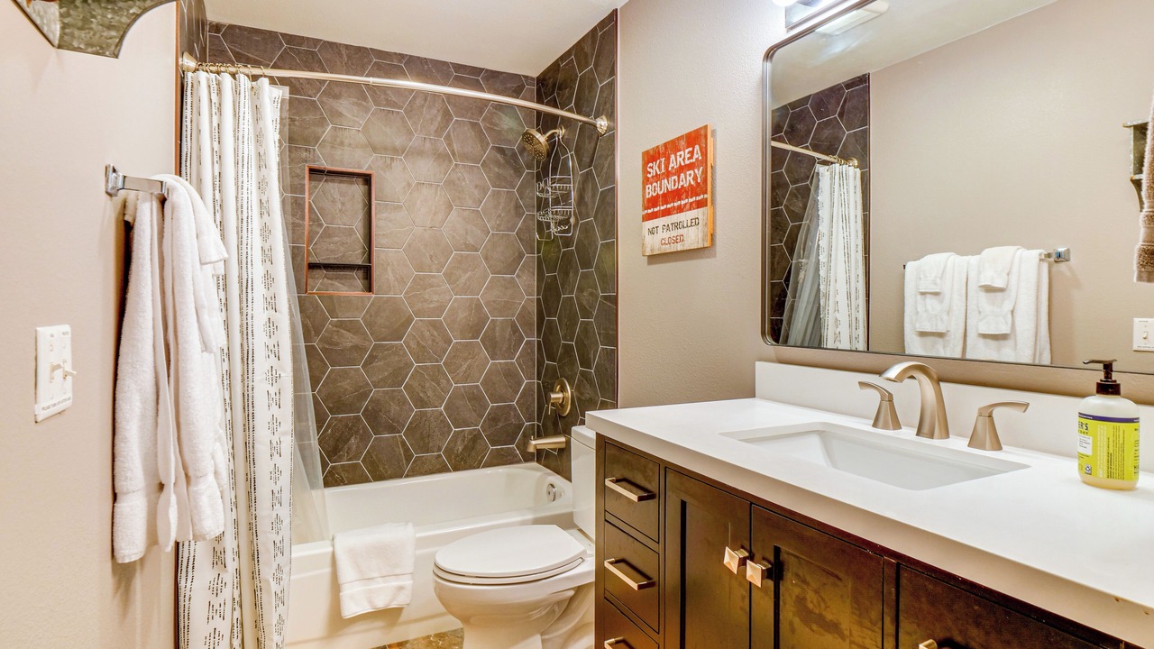 Photo of Bathroom in Warrior's Mark