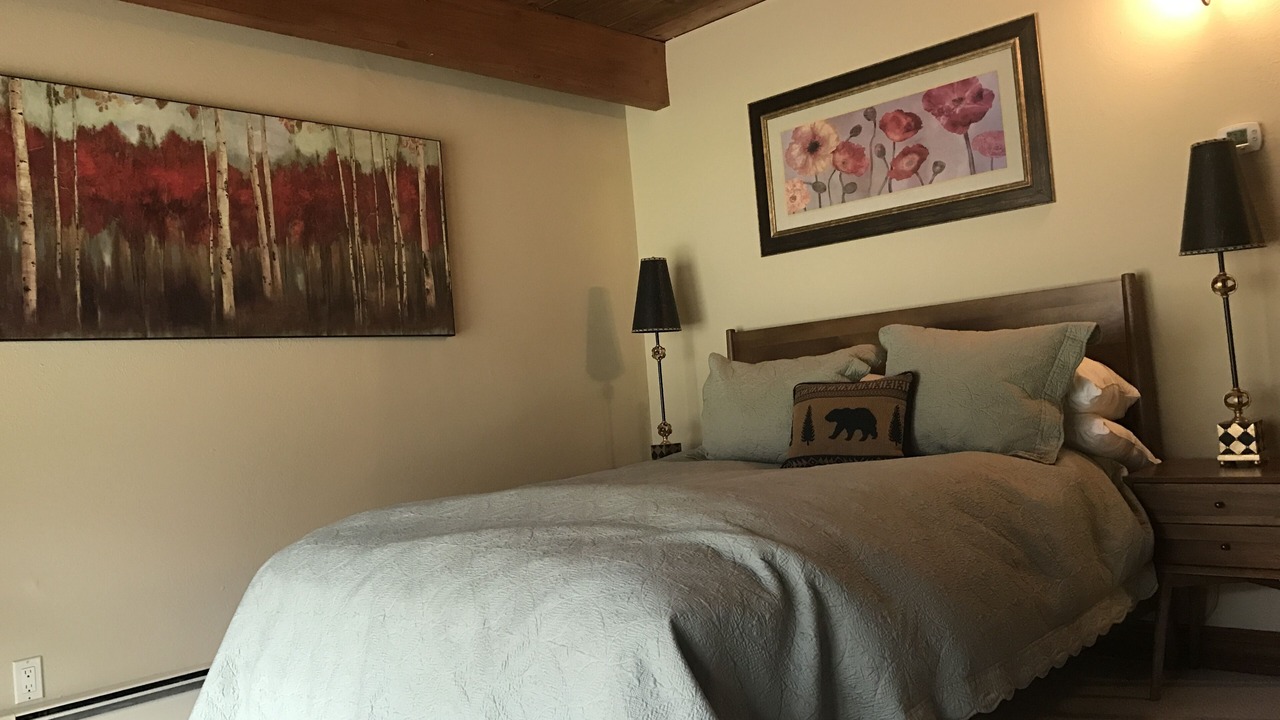 Photo of Bedroom in Eagle-Vail