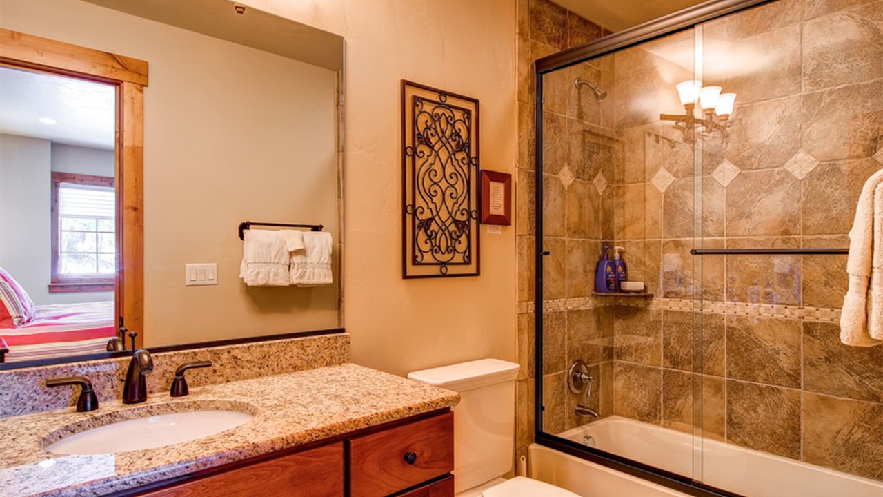 Photo of Bathroom in The Highlands