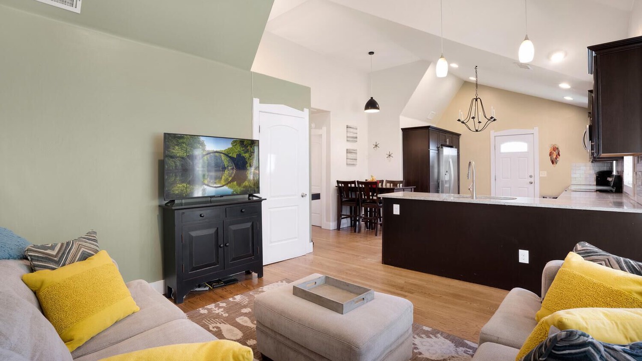 Photo of Livingroom in Montclair