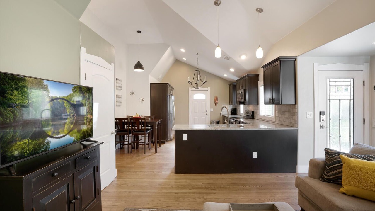 Photo of Livingroom in Montclair