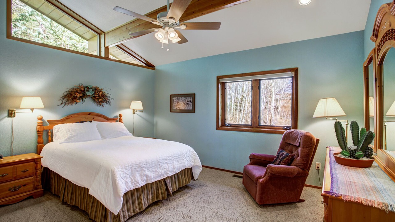 Photo of Bedroom in Breckenridge