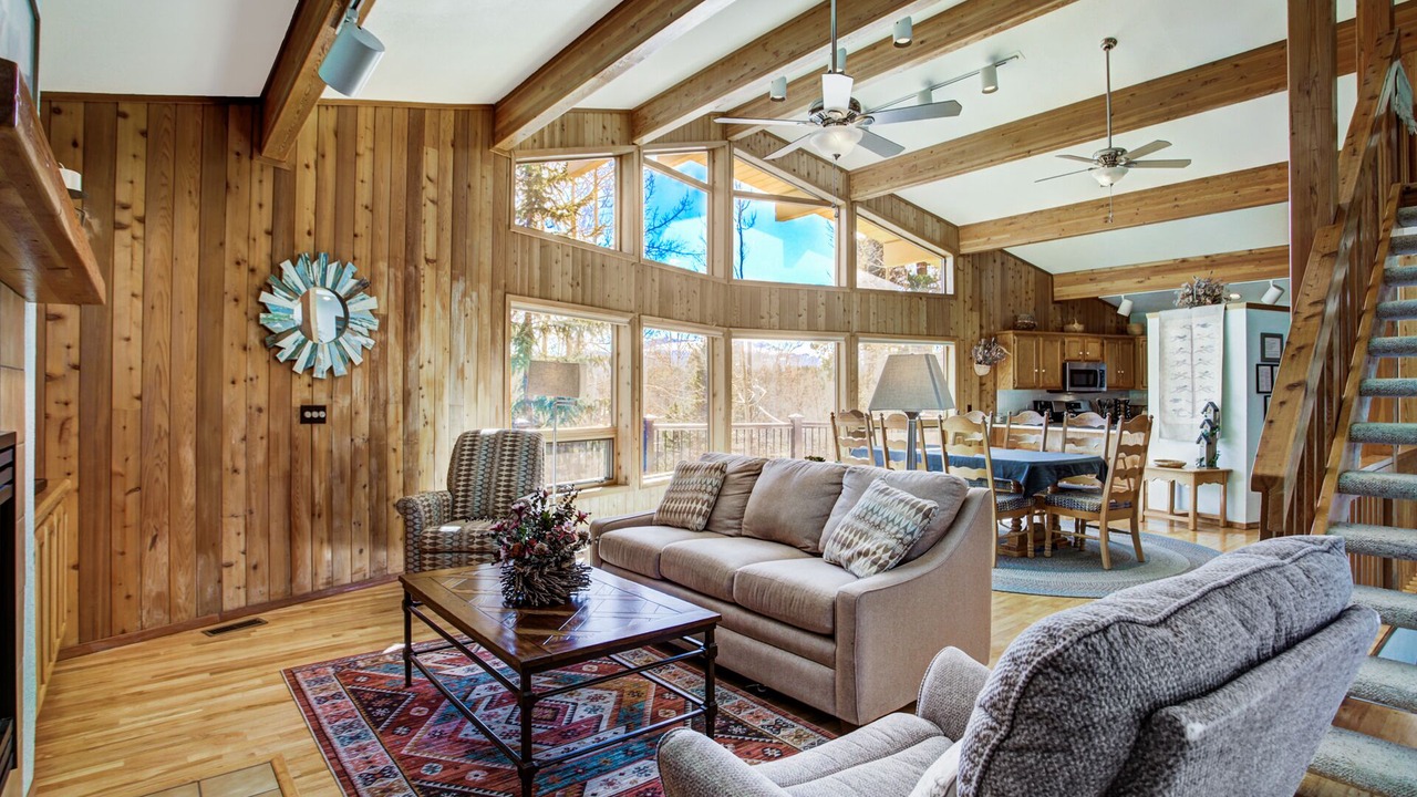 Photo of Livingroom in Breckenridge
