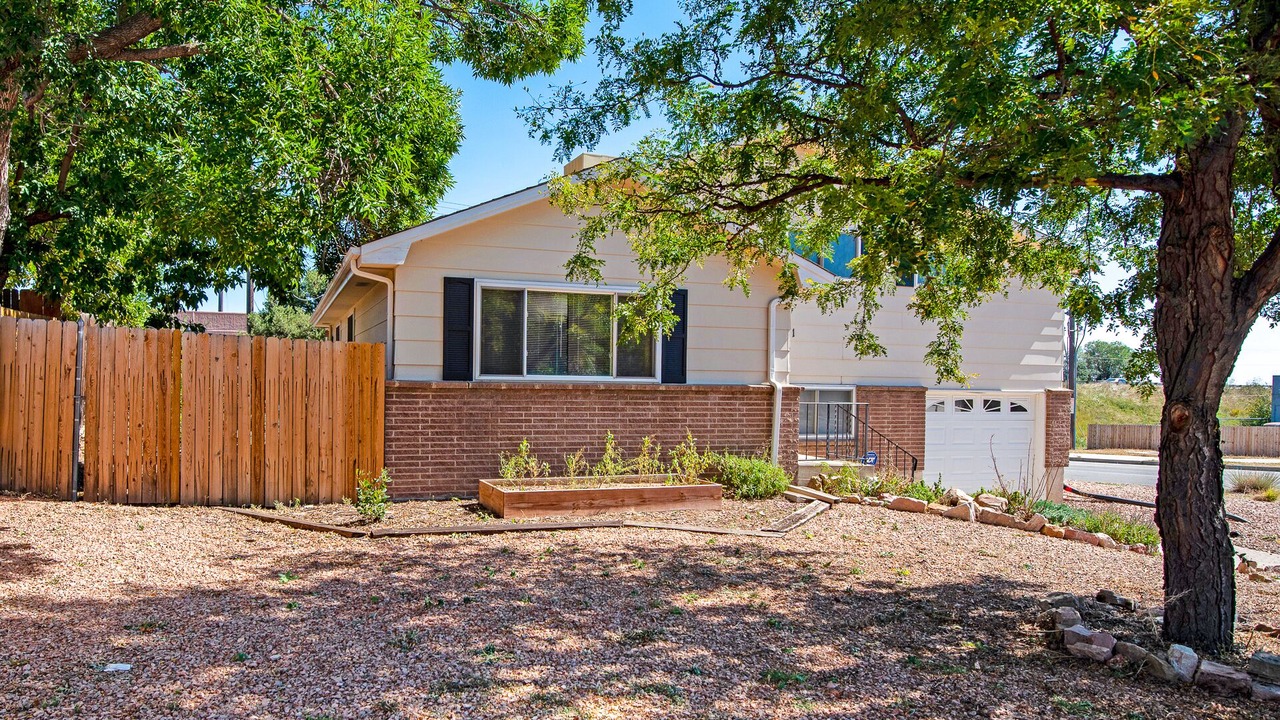 Photo of Outdoor in West Colorado Springs