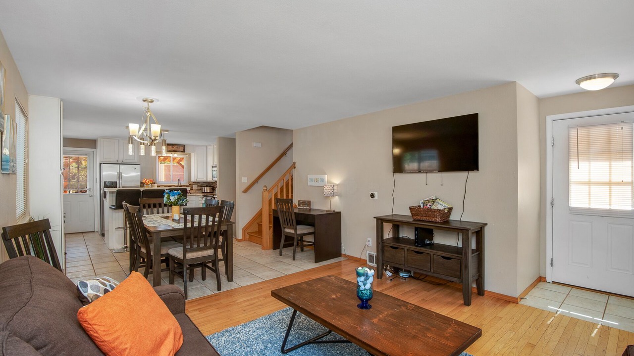 Photo of Livingroom in West Colorado Springs