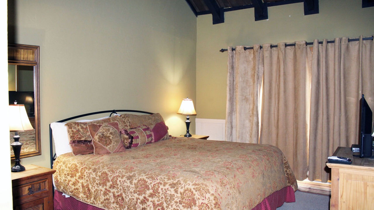 Photo of Bedroom in Crested Butte