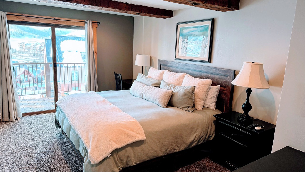 Photo of Bedroom in Crested Butte