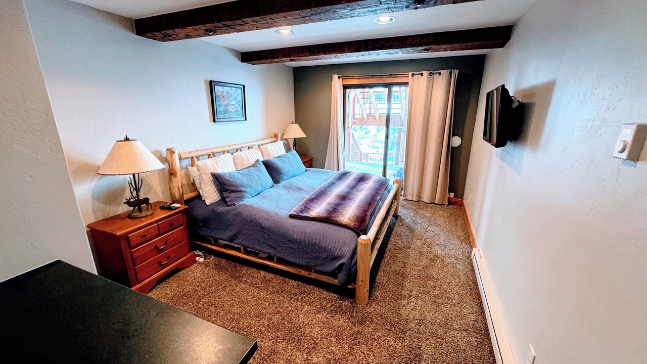 Photo of Bedroom in Crested Butte