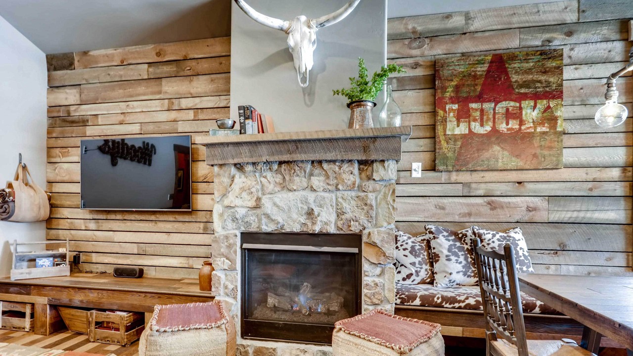 Photo of Bedroom in Grand Lake