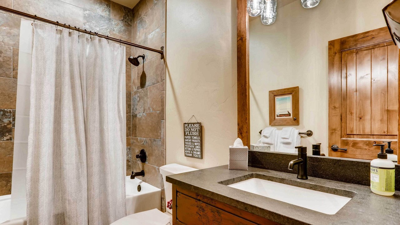 Photo of Bathroom in Grand Lake