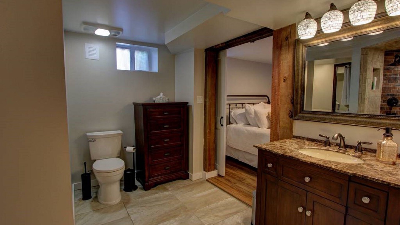 Photo of Bathroom in University North