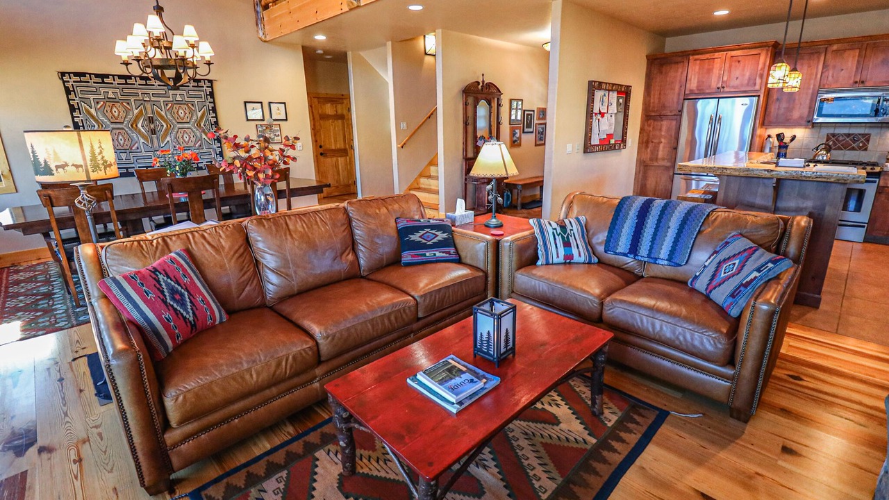 Photo of Livingroom in Grand Lake