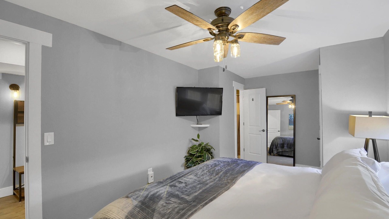 Photo of Bedroom in Colorado Springs