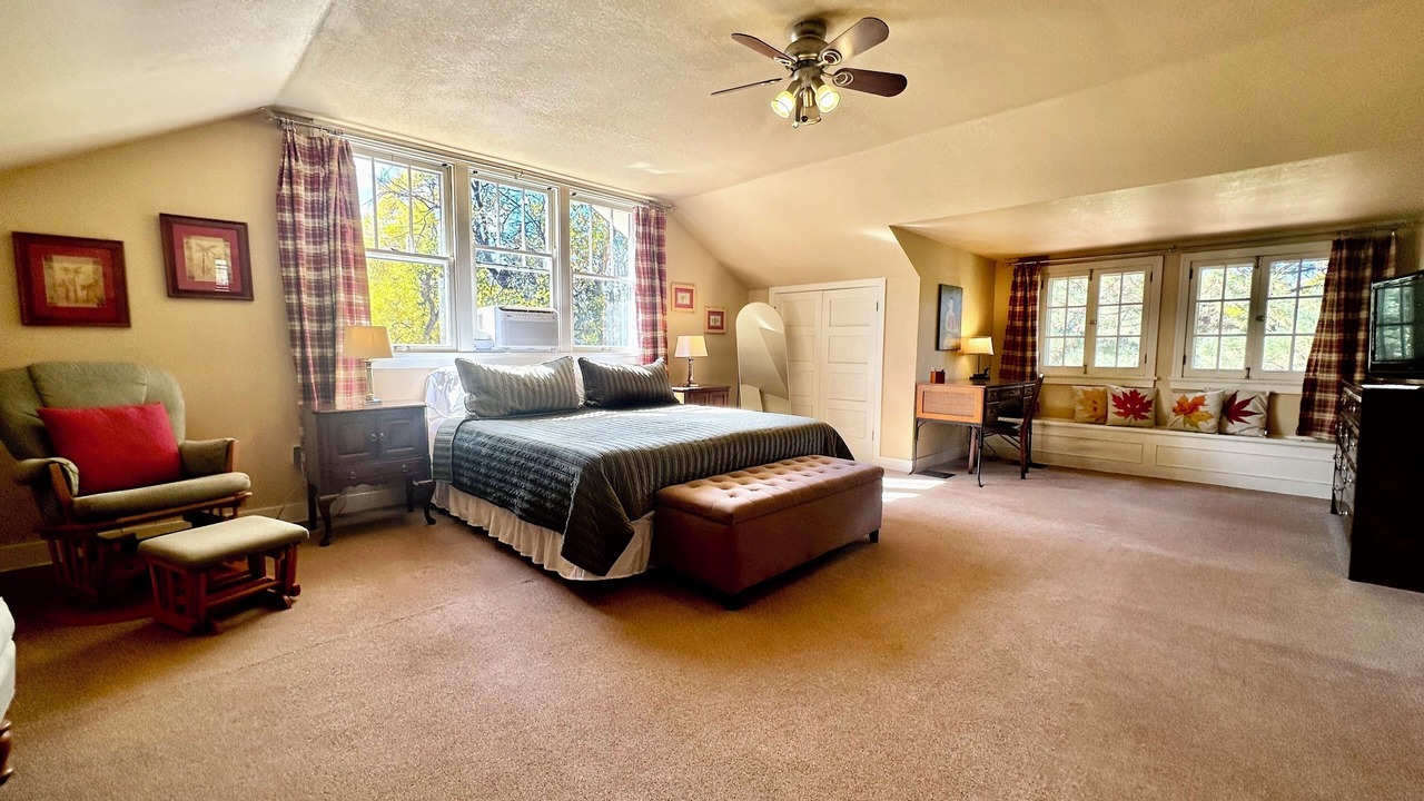Photo of Bedroom in Old North End