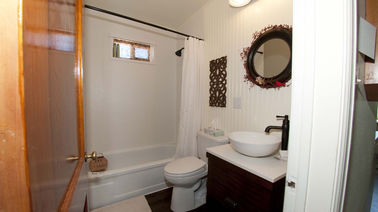 Photo of Bathroom in Eaton