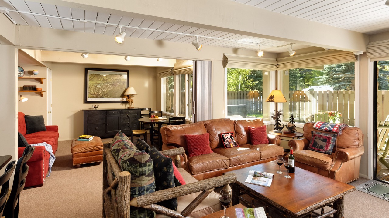 Photo of Livingroom in Aspen