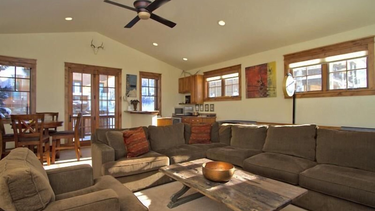 Photo of Livingroom in Steamboat Springs