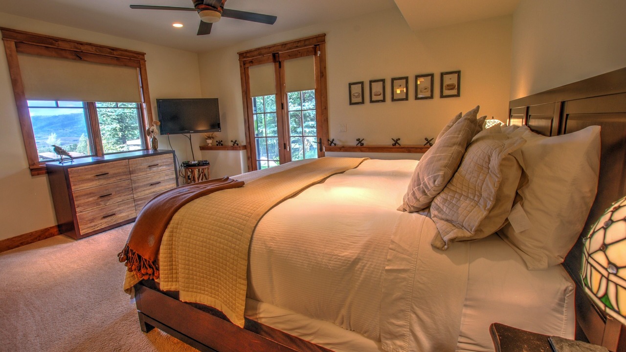 Photo of Bedroom in Steamboat Springs