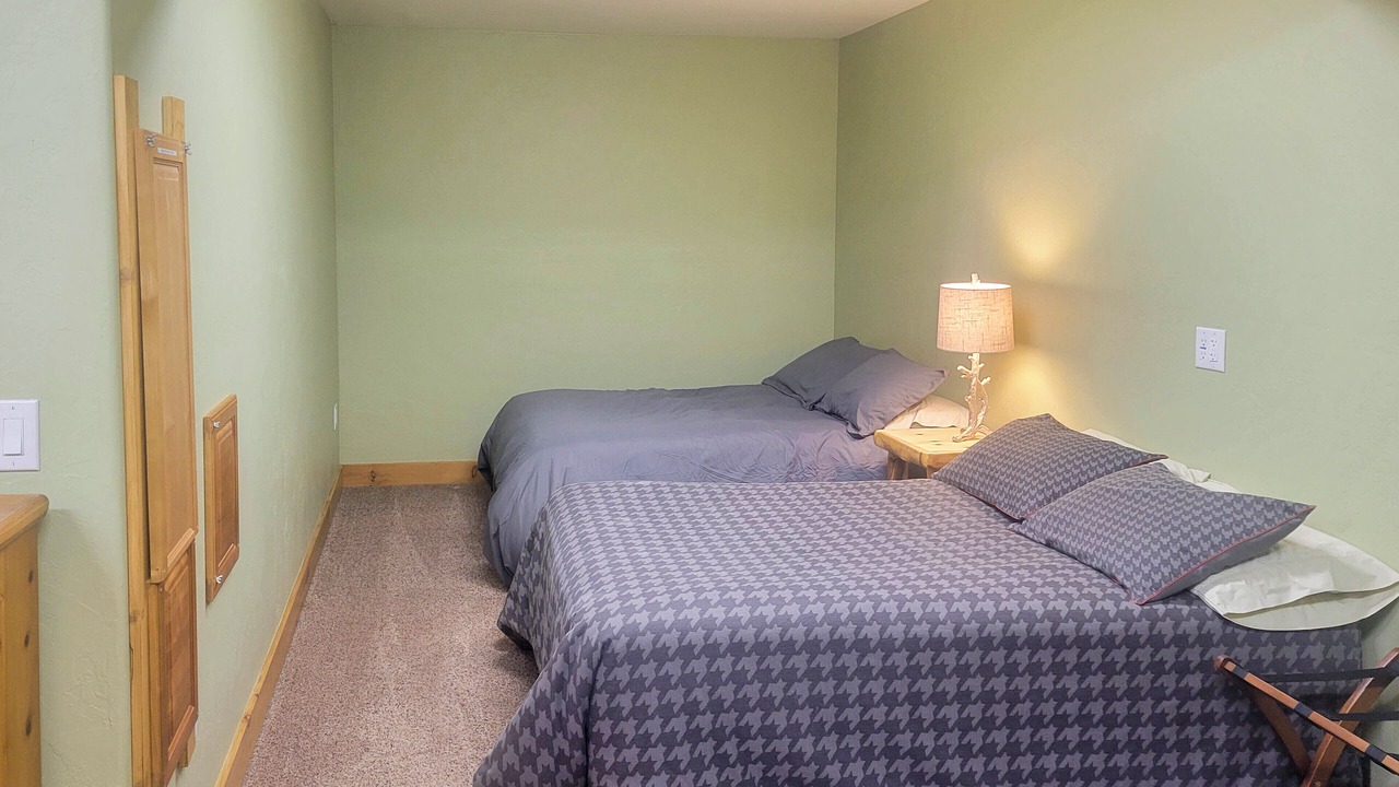 Photo of Bedroom in Warm Springs