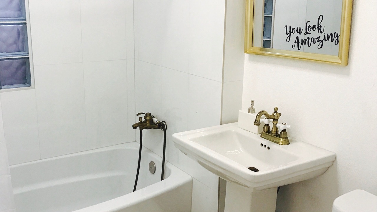 Photo of Bathroom in Cheesman Park