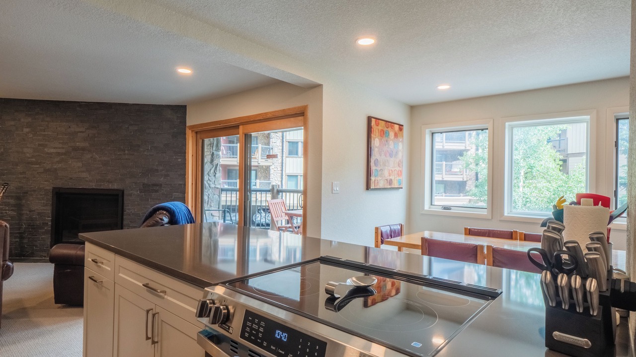 Photo of Kitchen in Historic District
