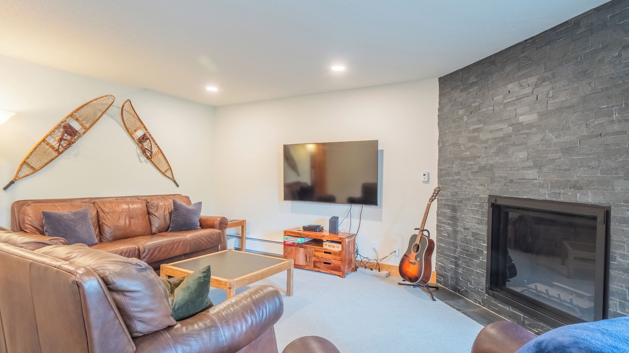 Photo of Livingroom in Historic District