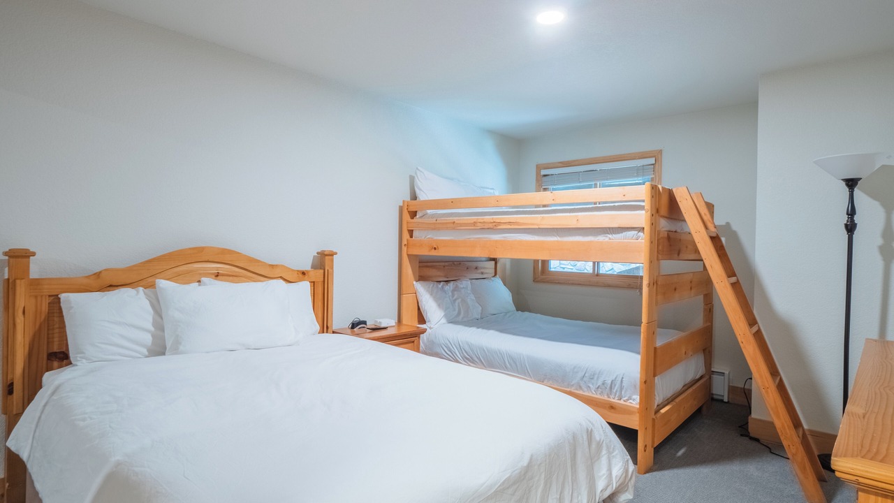 Photo of Bedroom in Historic District