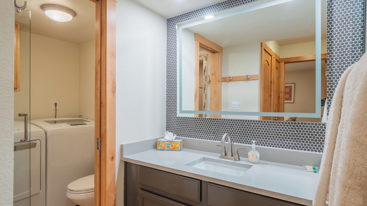 Photo of Bathroom in Historic District