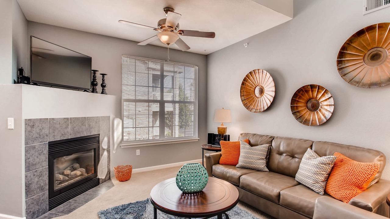 Photo of Livingroom in Englewood