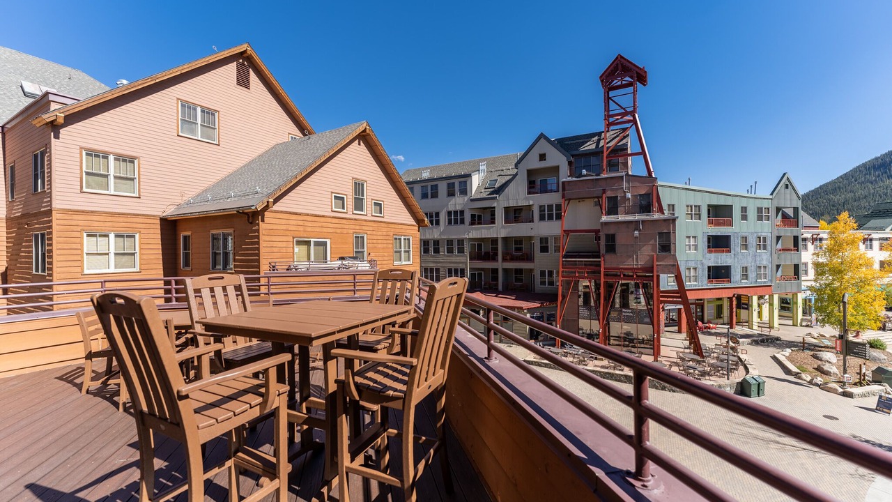 Photo of Outdoor in River Run